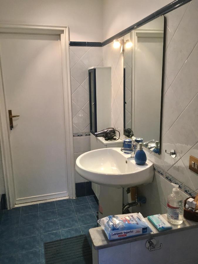 Tourist Flat - A Due Passi Appartement Rome Buitenkant foto